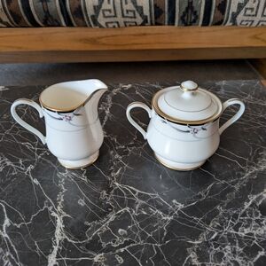 Vintage Sugar Bowl & Creamer Set.  Gorham Fine China.  Manhatten Collection.